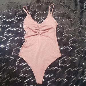 Pretty pursuit lululemon bodysuit